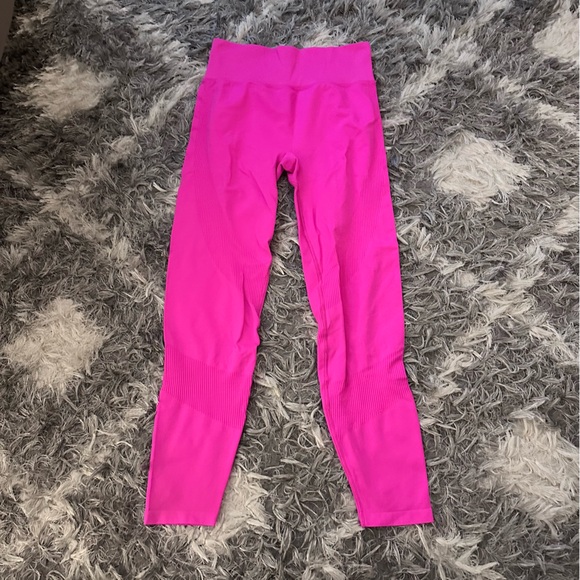 Victoria secret pink leggings - Picture 1 of 3